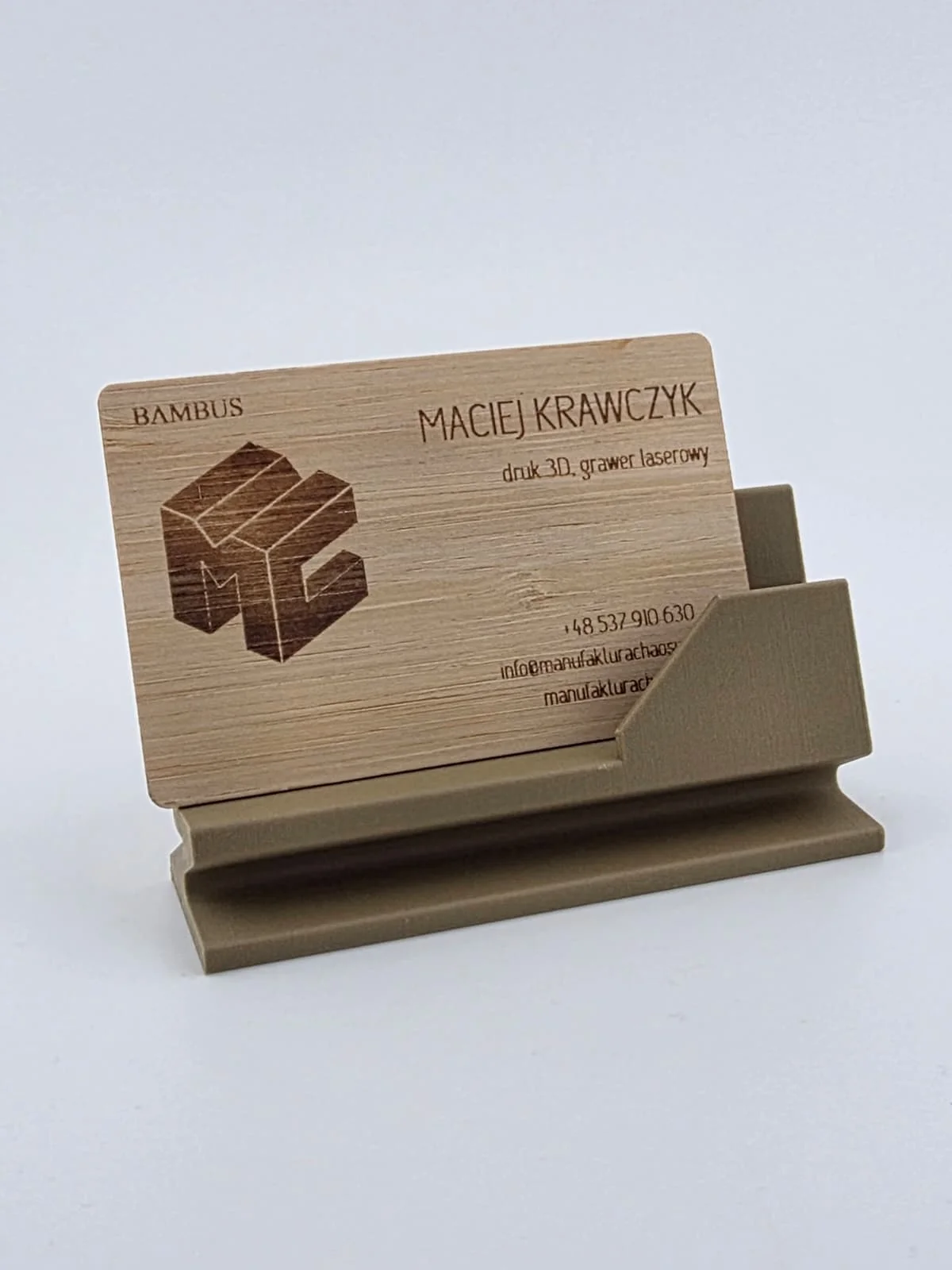 Wizytówki drewniane grawerowane | Manufaktura Chaosu